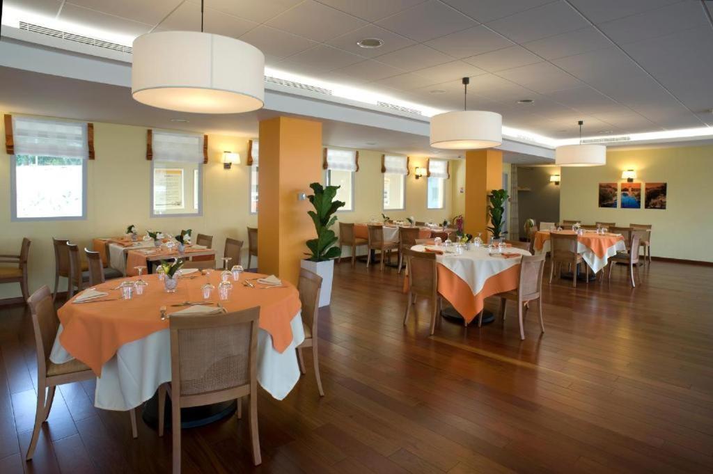 Domitys Les Cles D'Or Aparthotel Orthez Exterior photo